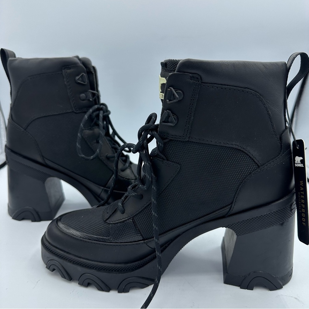 Sorel boots US 7.5